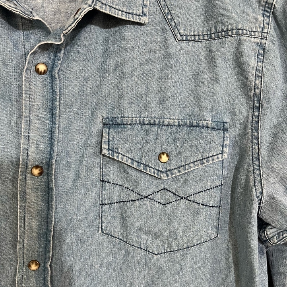 FRYE XLT chambray denim button-down, long sleeve … - image 3